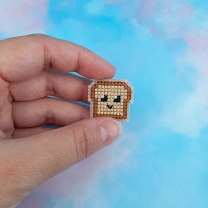 Toast - Pin or Keychain