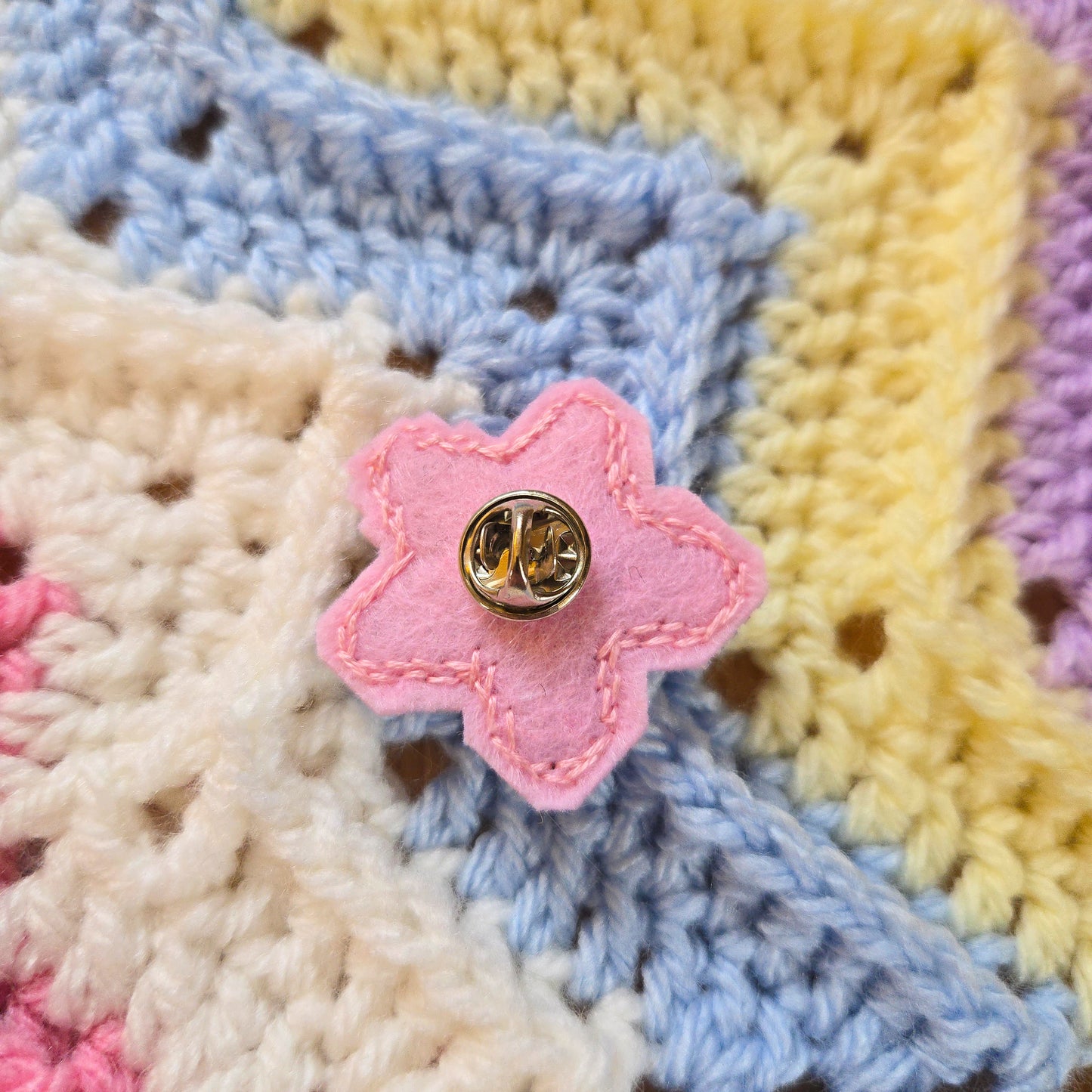 Pearl Pastel Star - Pin